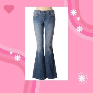 🍓SOLD 🍓Vintage Guess Jeans